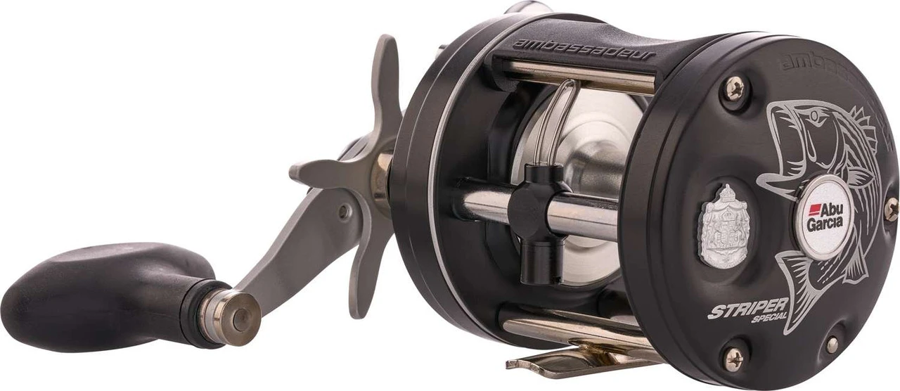 Abu Garcia C3 Striper Special Round Baitcasting Reel - Black - Image 4